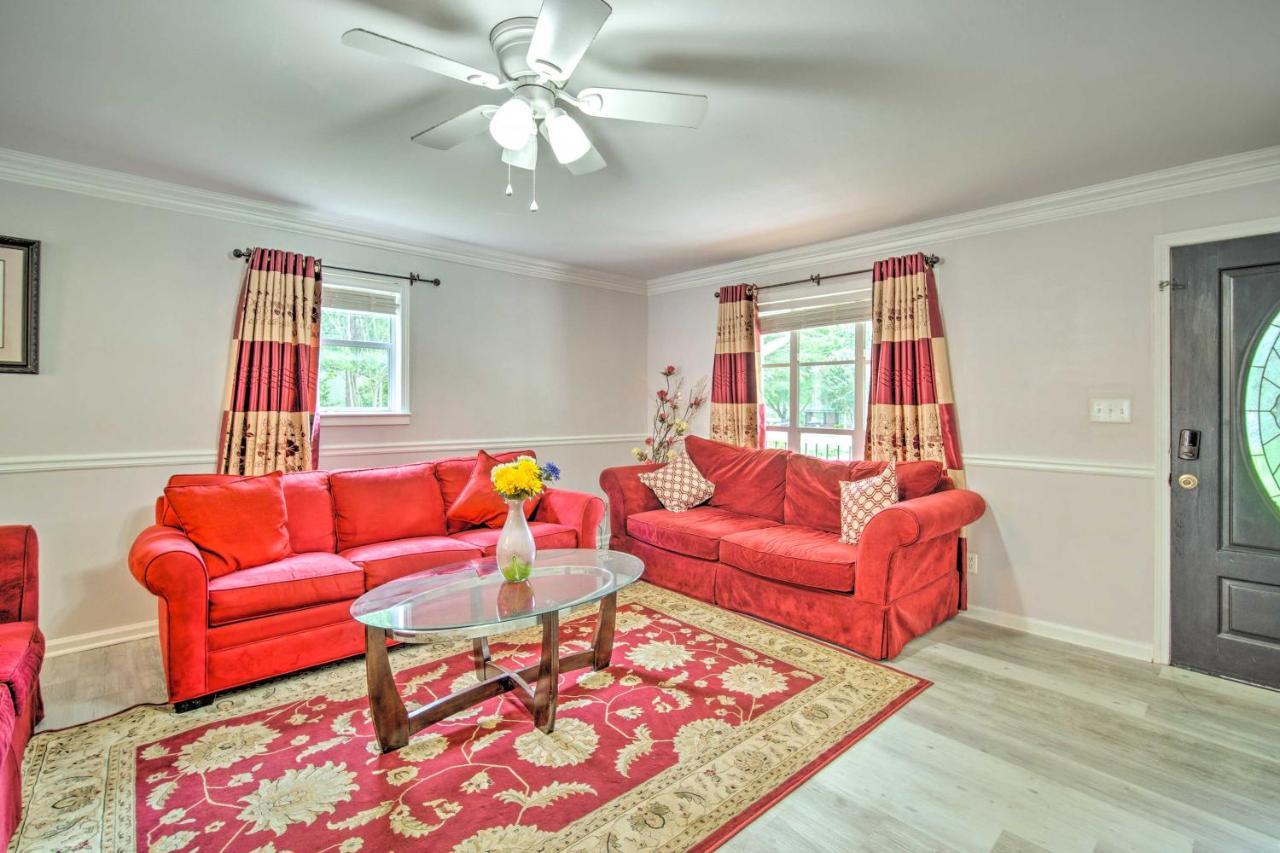 Picturesque Kennesaw Home With Private Backyard Екстериор снимка