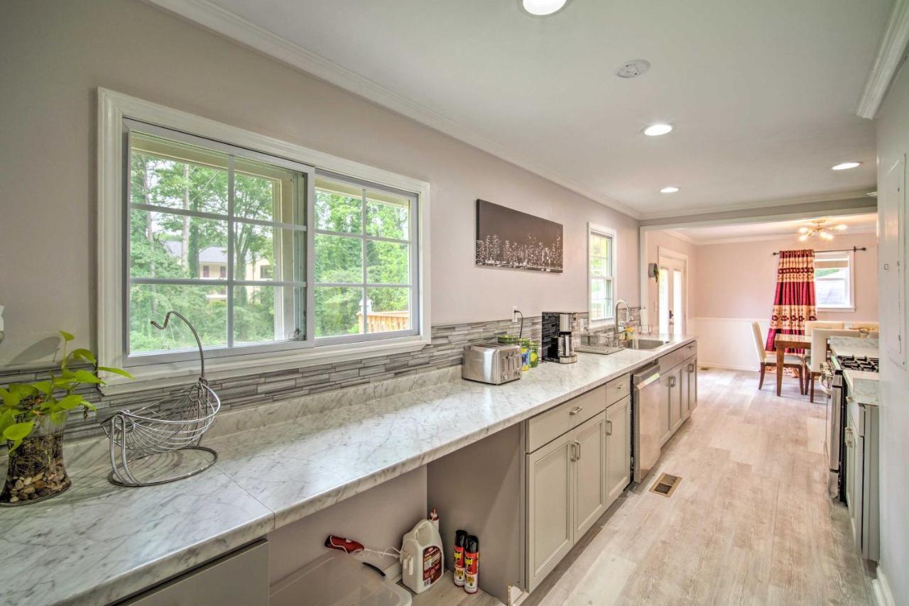 Picturesque Kennesaw Home With Private Backyard Екстериор снимка